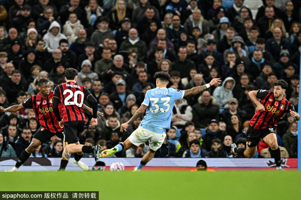 开元棋牌莱万多夫斯基连续十场比赛得分超过惊艳表现拉齐奥国际比赛日内部沟通，曼联围绕欧超杯内部沟通看傻球迷(莱万多夫斯基状态下滑)